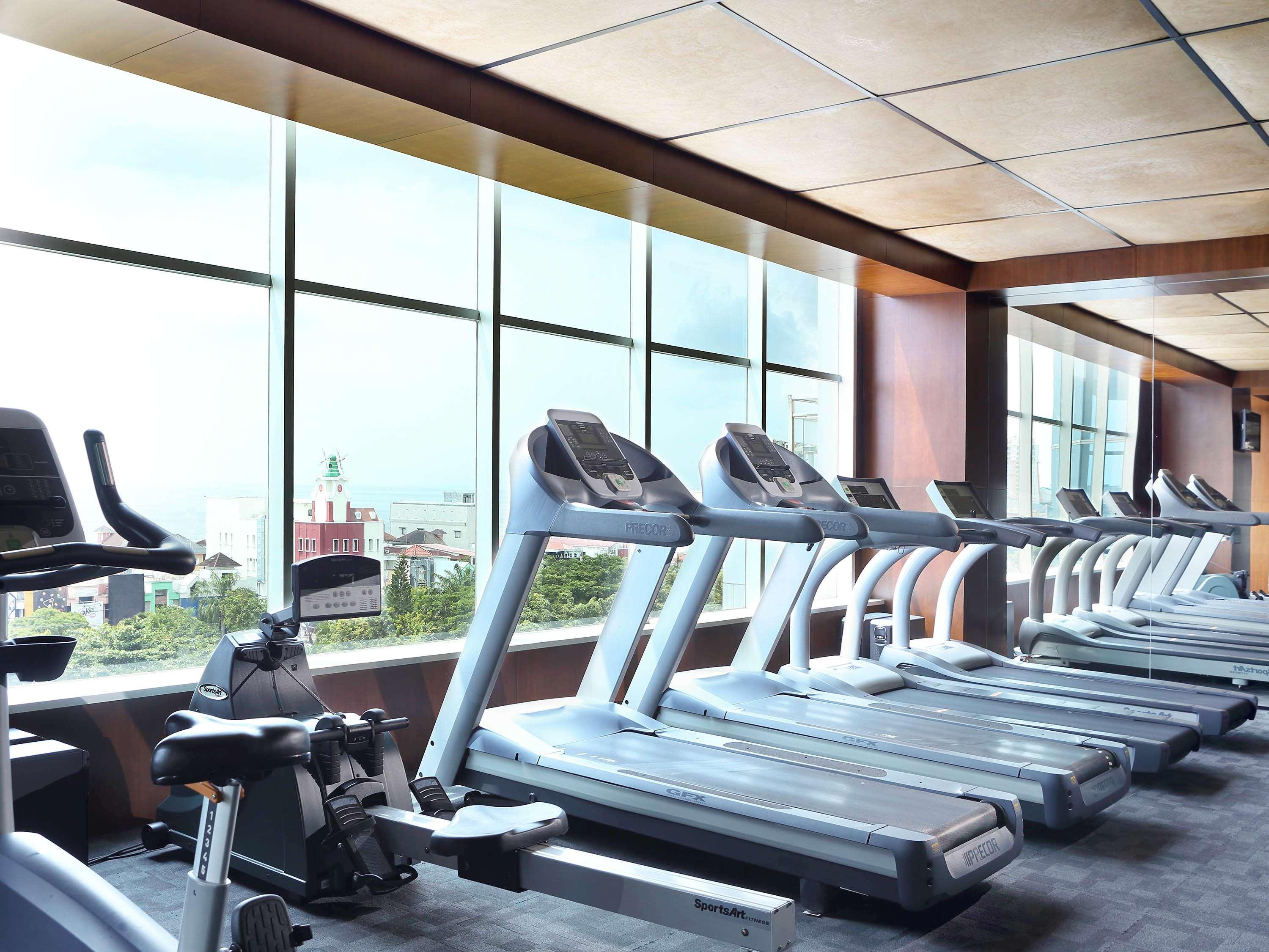 Novotel Balikpapan Екстериор снимка