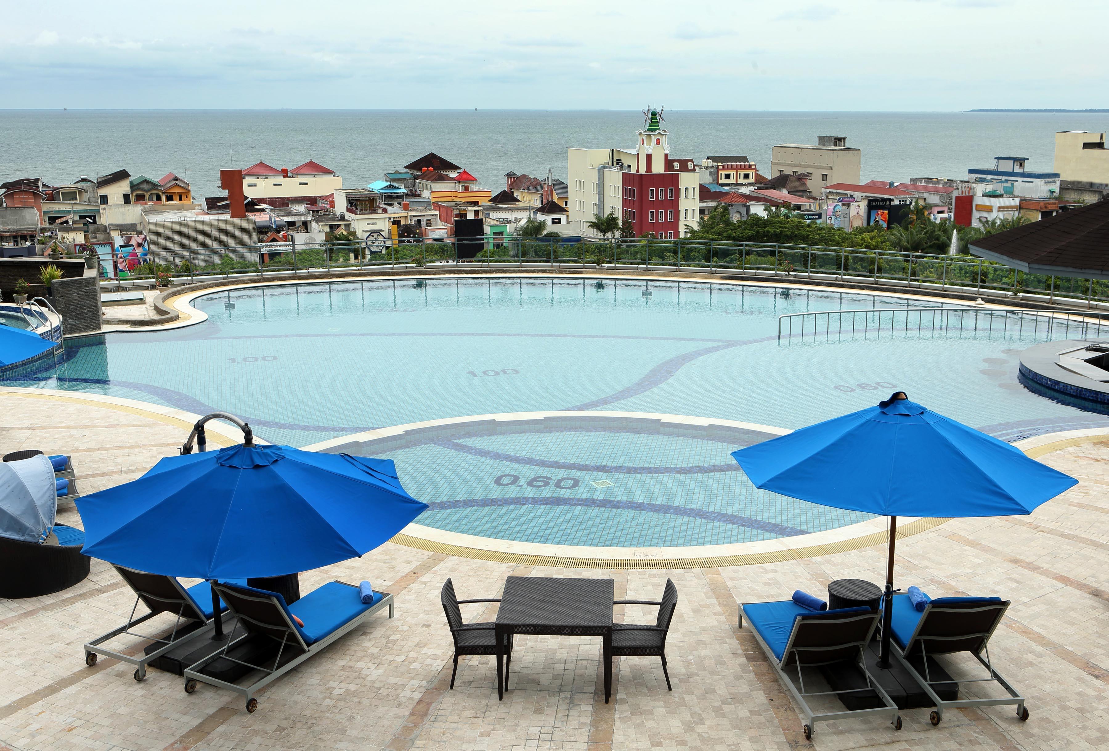 Novotel Balikpapan Екстериор снимка