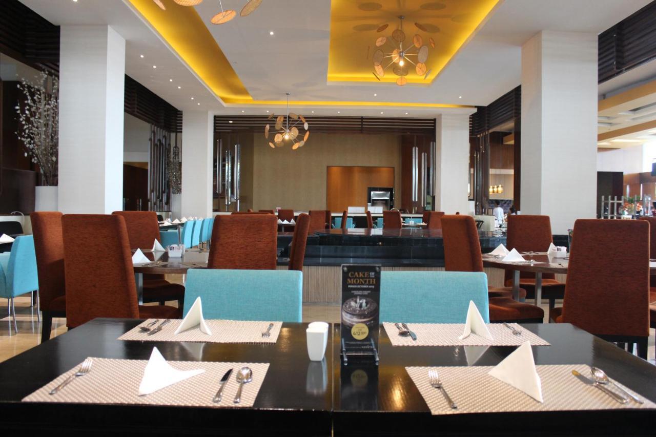 Novotel Balikpapan Екстериор снимка