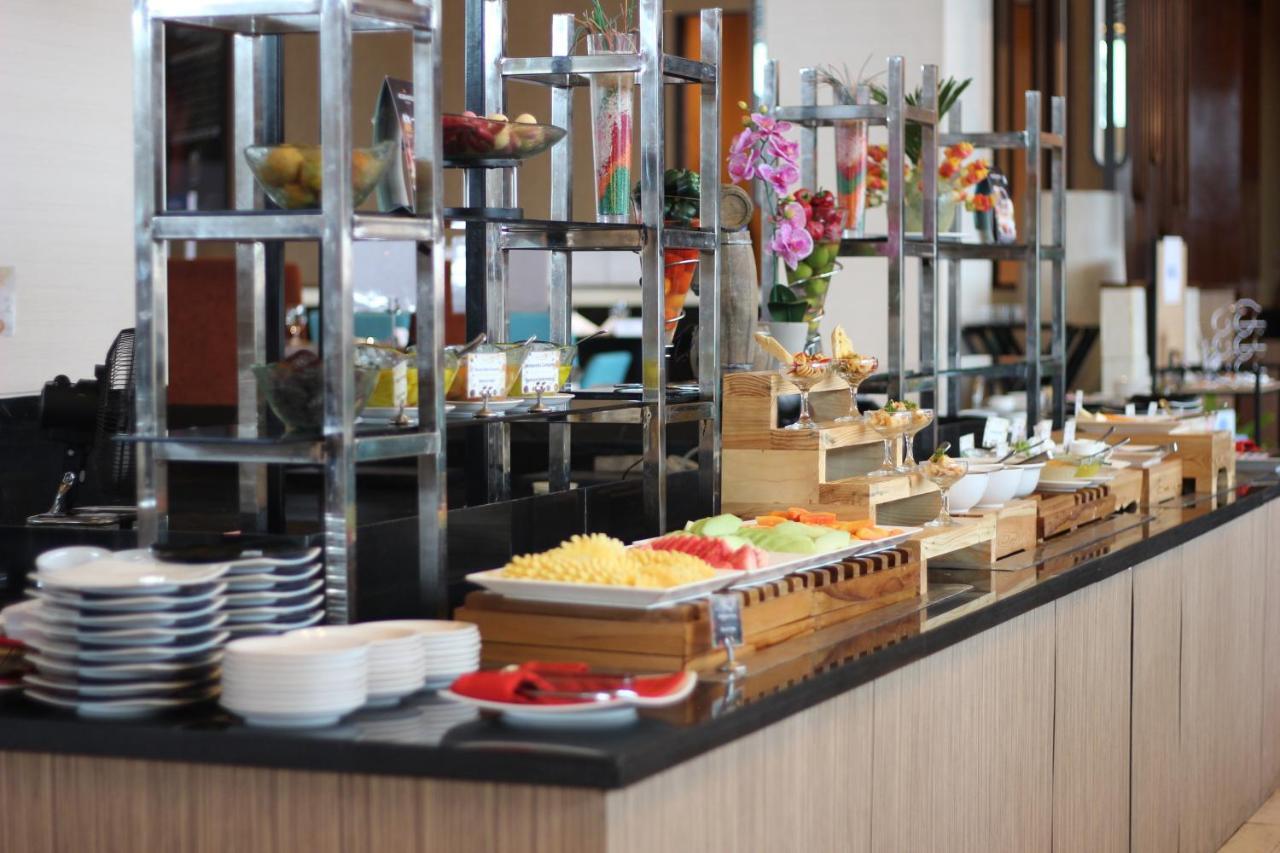 Novotel Balikpapan Екстериор снимка